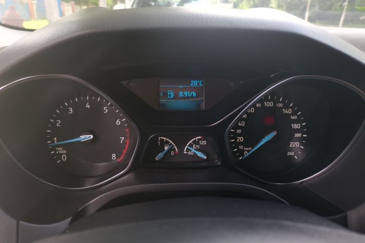 Used Ford Focus 2018 Sedan Classic 1.6L Manual Fashion Edition SmartDrive Version Instrument Cluster