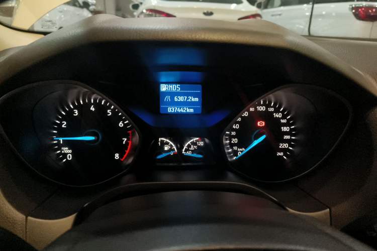 Used Ford Focus 2018 Hatchback Classic 1.6L Automatic Comfort Plus SmartDrive Edition Instrument Cluster