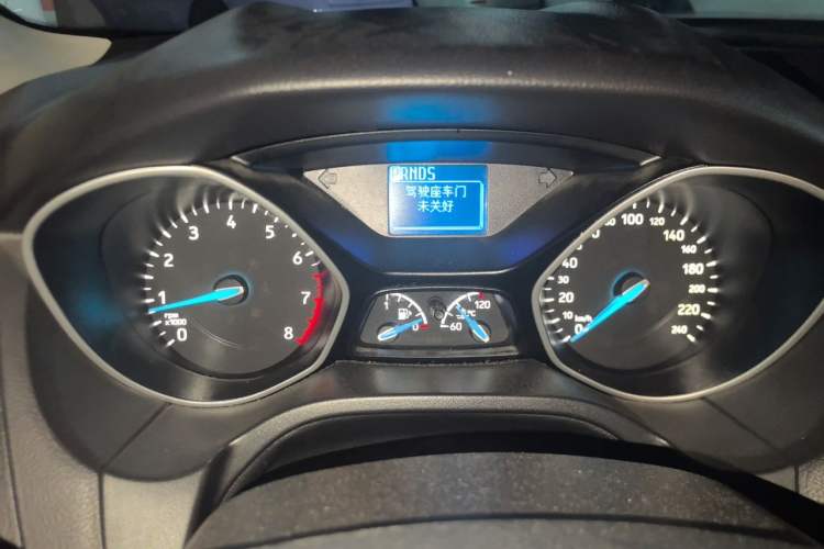 Used Ford Focus 2018 Hatchback Classic 1.6L Automatic Comfort Plus SmartDrive Edition Instrument Cluster