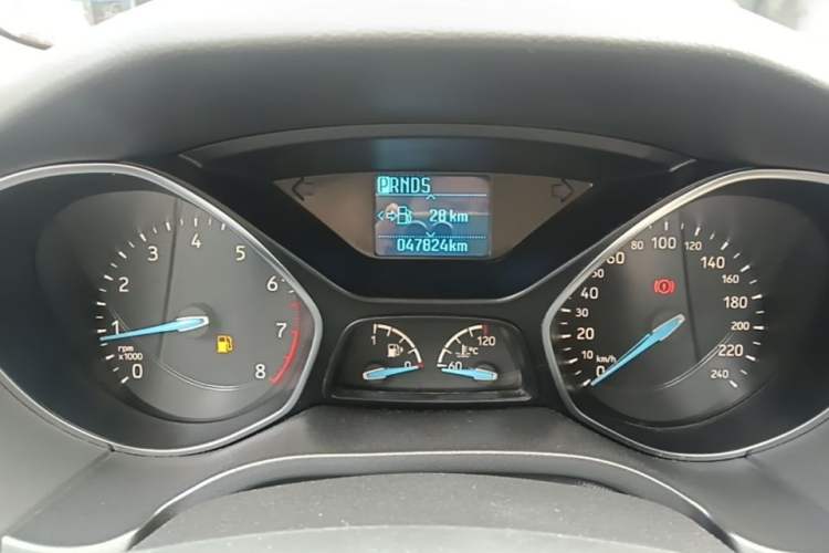 Used Ford Focus 2018 Sedan Classic 1.6L Automatic Trendy SmartDrive Edition Instrument Cluster