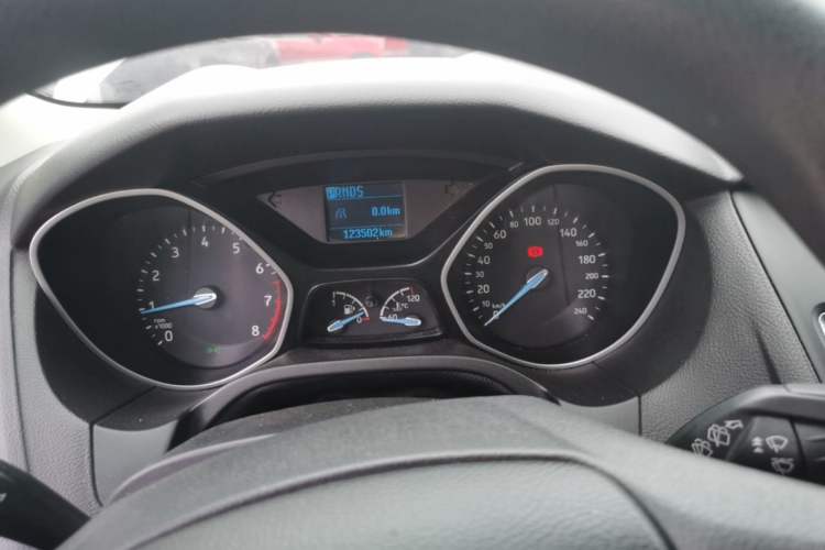 Used Ford Focus 2018 Hatchback Classic 1.6L Automatic Comfort Plus SmartDrive Edition Instrument Cluster