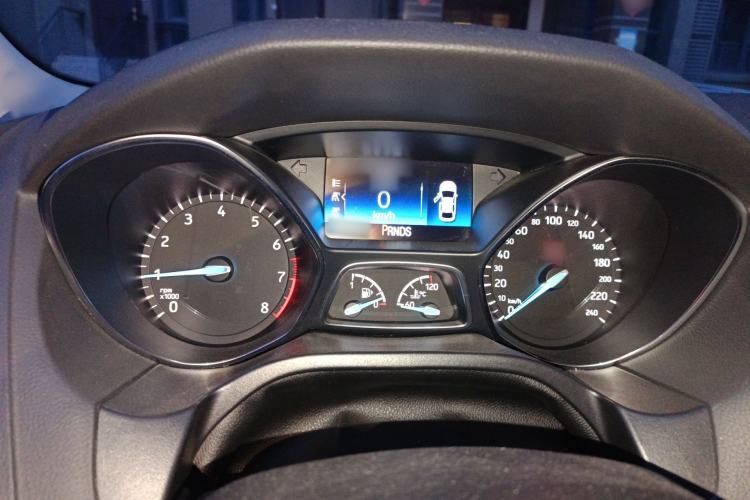 Used Ford Focus 2018 Sedan Classic EcoBoost 180 Automatic Elite Model Instrument Cluster