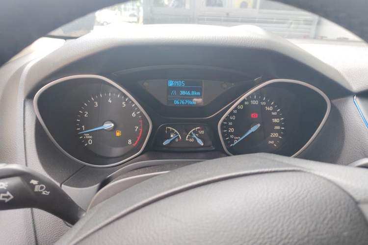 Used Ford Focus 2018 Hatchback Classic 1.6L Automatic Comfort Plus SmartDrive Edition Instrument Cluster