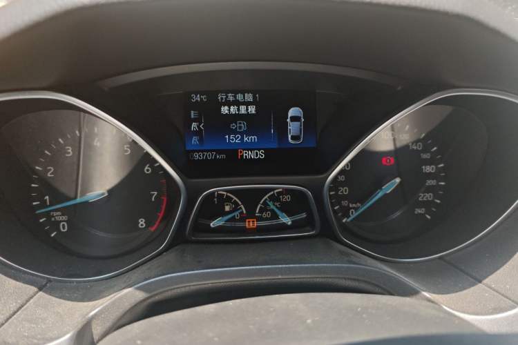 Used Ford Focus 2018 Hatchback Classic EcoBoost 180 Automatic Elite Model Instrument Cluster