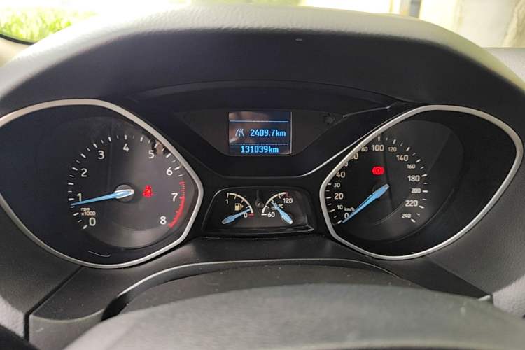 Used Ford Focus 2018 Sedan Classic 1.6L Manual Comfort Plus SmartDrive Edition Instrument Cluster