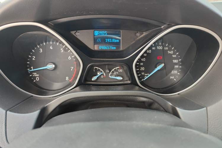 Used Ford Focus 2018 Hatchback Classic 1.6L Automatic Comfort Plus SmartDrive Edition Instrument Cluster