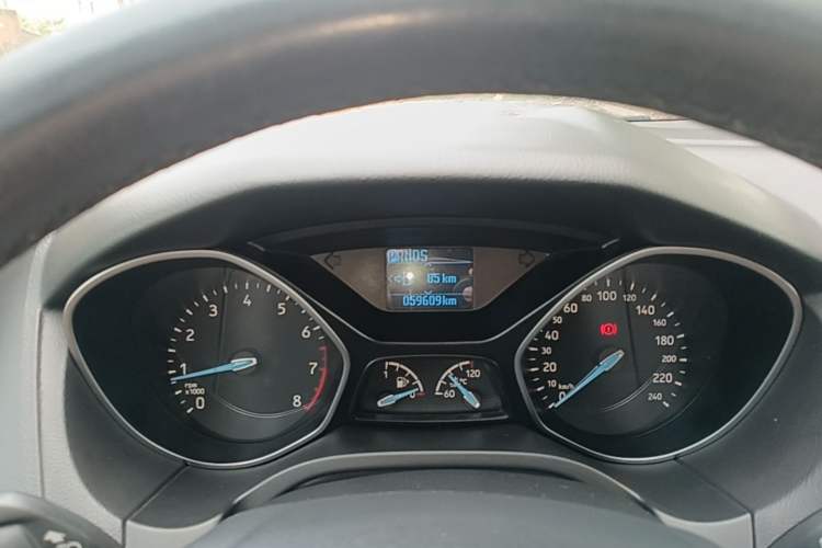 Used Ford Focus 2018 Hatchback Classic 1.6L Automatic Trendy SmartDrive Edition Instrument Cluster