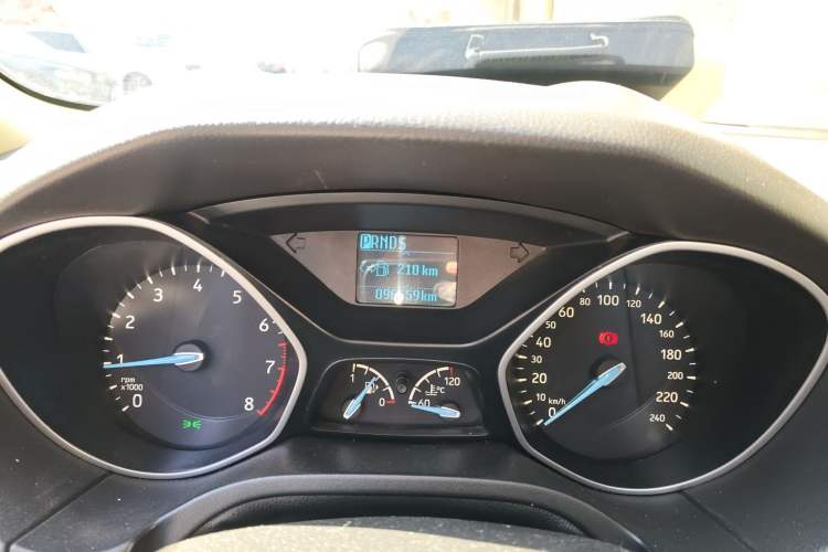 Used Ford Focus 2018 Hatchback Classic 1.6L Automatic Comfort Plus SmartDrive Edition Instrument Cluster