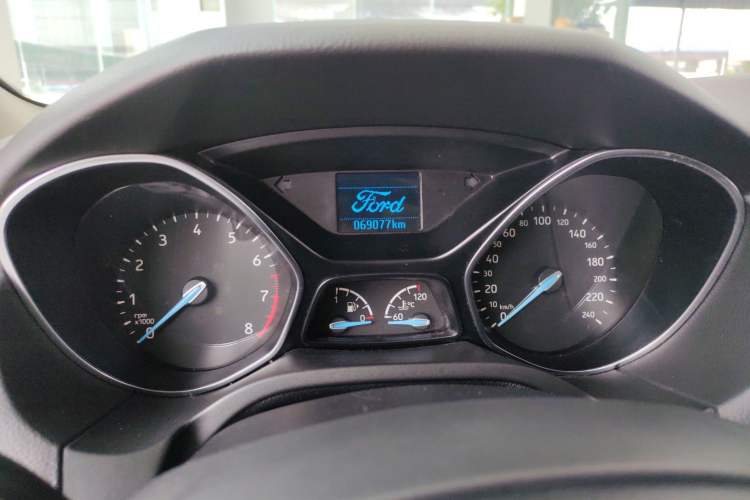 Used Ford Focus 2018 Hatchback Classic 1.6L Automatic Trendy SmartDrive Edition Instrument Cluster