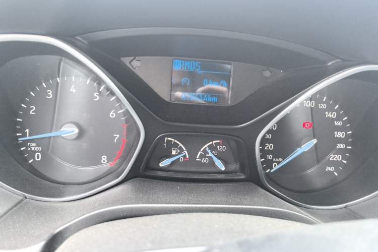 Used Ford Focus 2018 Sedan Classic 1.6L Automatic Trendy SmartDrive Edition Instrument Cluster