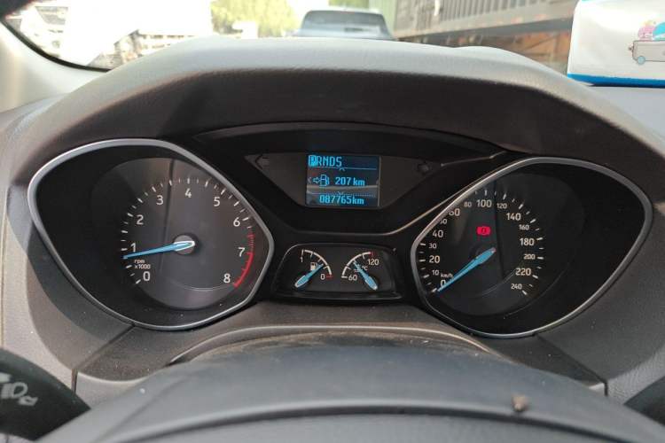 Used Ford Focus 2018 Sedan Classic 1.6L Automatic Trendy SmartDrive Edition Instrument Cluster