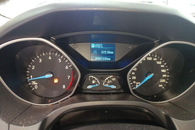 Used Ford Focus 2018 Hatchback Classic 1.6L Automatic Comfort Plus SmartDrive Edition Instrument Cluster