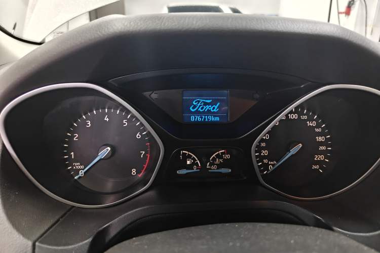Used Ford Focus 2018 Sedan Classic 1.6L Automatic Comfort Plus Smart Drive Version Instrument Cluster