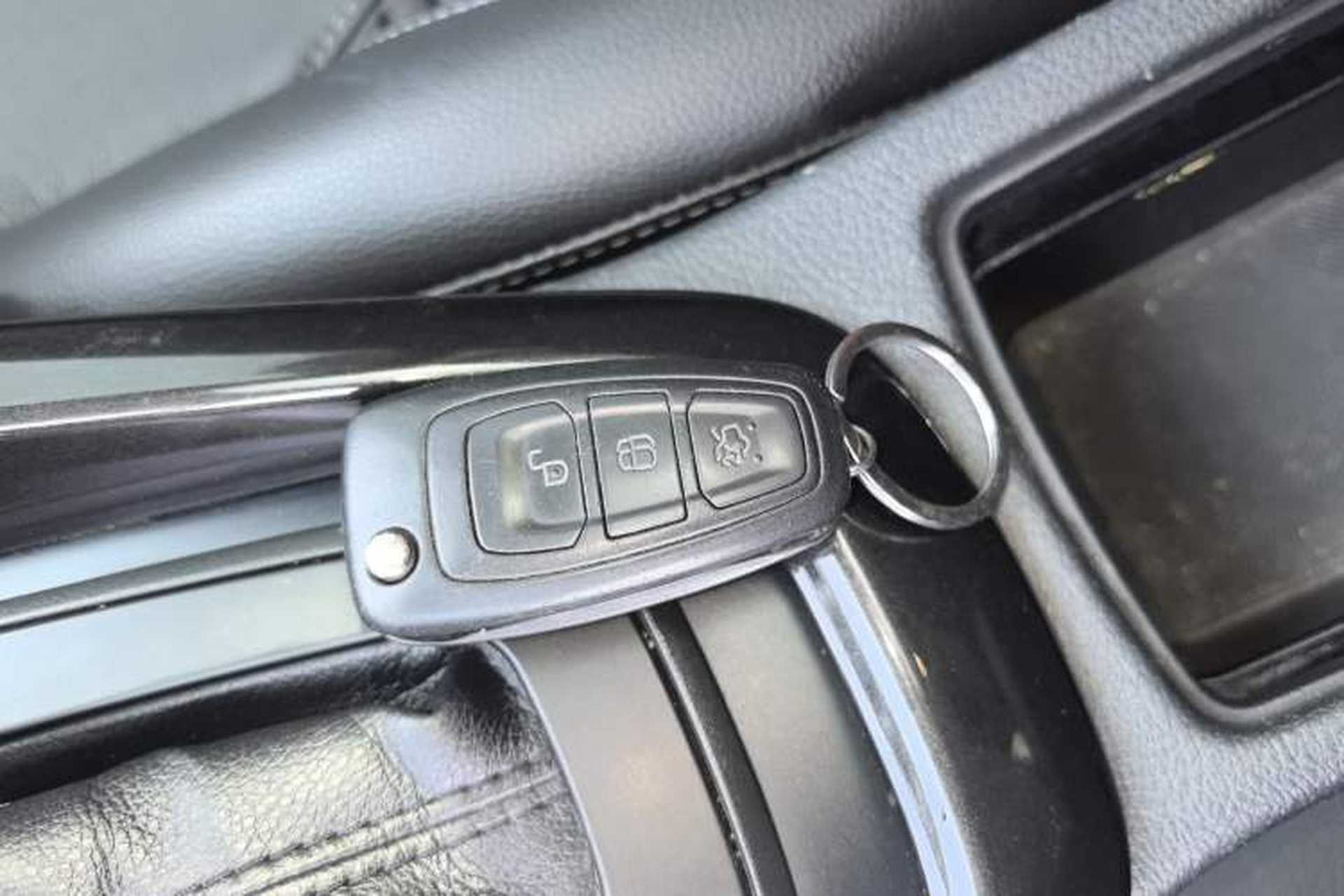 Used Ford Focus 2018 Sedan Classic 1.6L Automatic Trendy SmartDrive Edition Interior 1