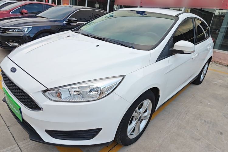 Used Ford Focus 2018 Hatchback Classic 1.6L Automatic Comfort Plus SmartDrive Edition Guazi used car, China used car export, Used car for sale, Used cars, Cheapest cars for sale