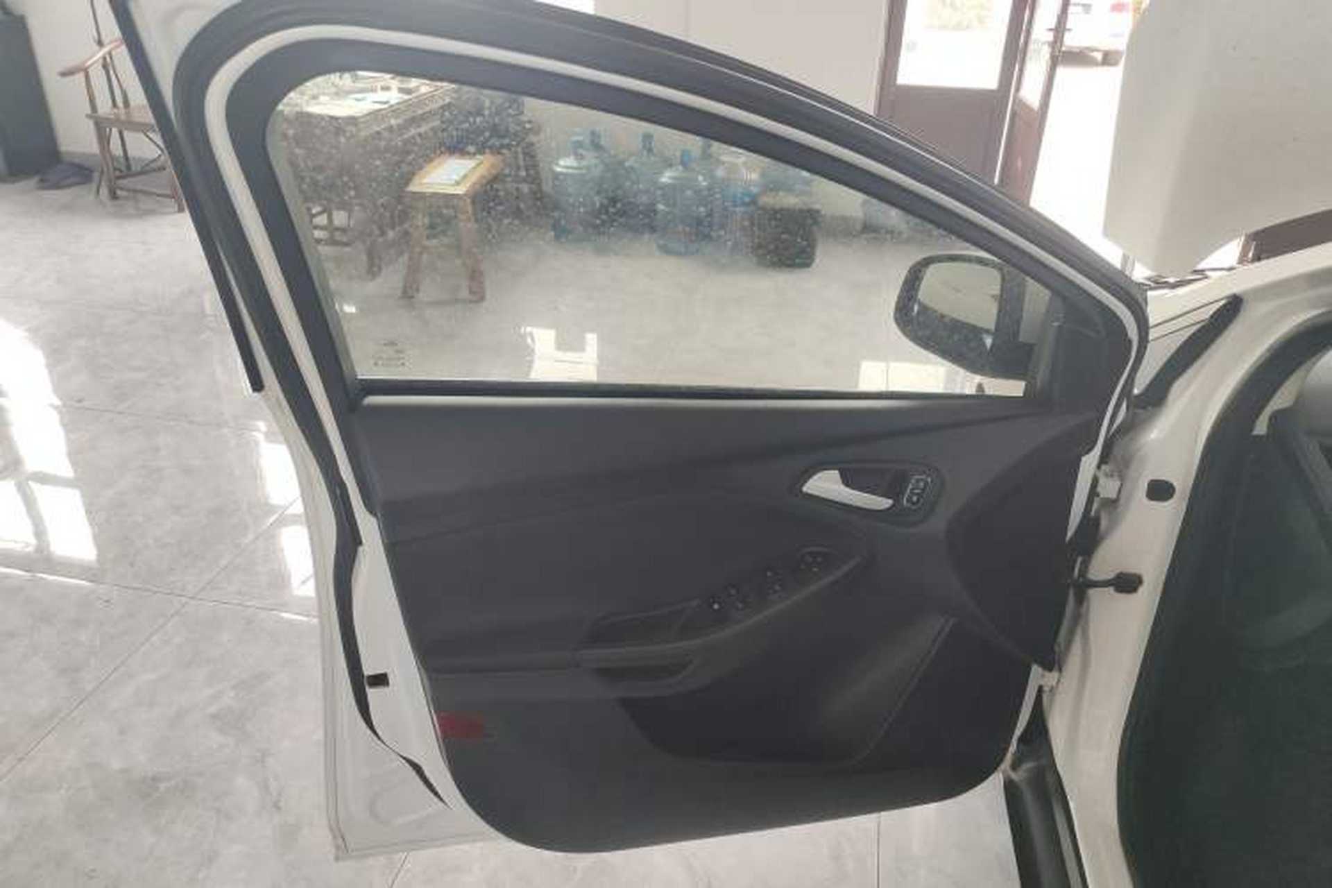 Used Ford Focus 2018 Hatchback Classic 1.6L Automatic Comfort Plus SmartDrive Edition Left Front Door Interior