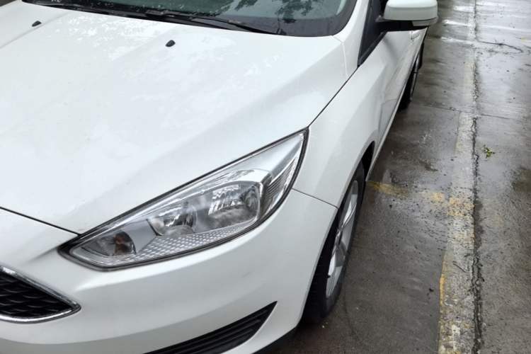 Used Ford Focus 2018 Hatchback Classic 1.6L Automatic Comfort Plus SmartDrive Edition Left Front Headlight