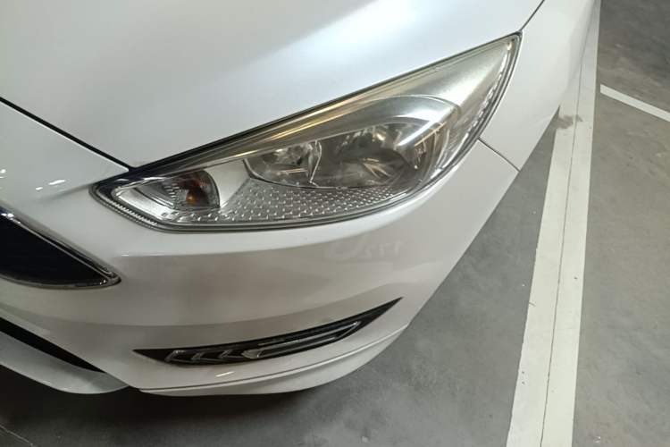 Used Ford Focus 2018 Hatchback Classic 1.6L Automatic Comfort Plus SmartDrive Edition Left Front Headlight