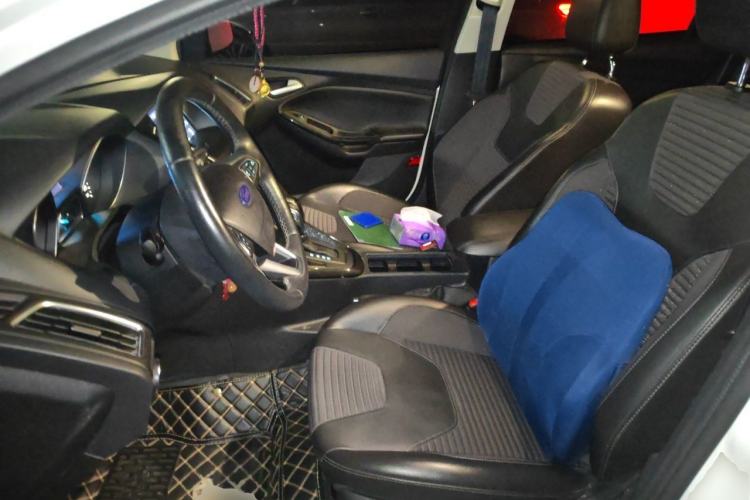 Used Ford Focus 2018 Hatchback Classic EcoBoost 180 Automatic Elite Model Left Front Seat