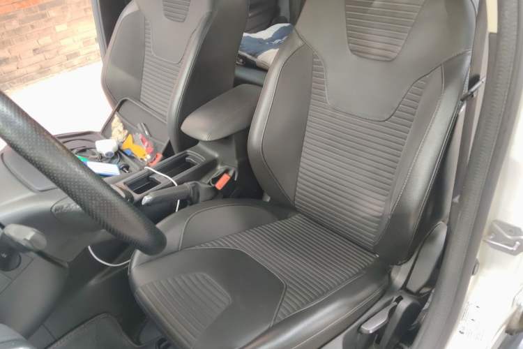 Used Ford Focus 2018 Hatchback Classic EcoBoost 180 Automatic Elite Model Left Front Seat