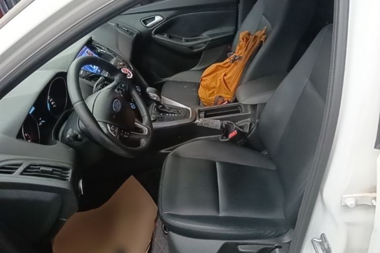 Used Ford Focus 2018 Hatchback Classic 1.6L Automatic Comfort Plus SmartDrive Edition Left Front Seat