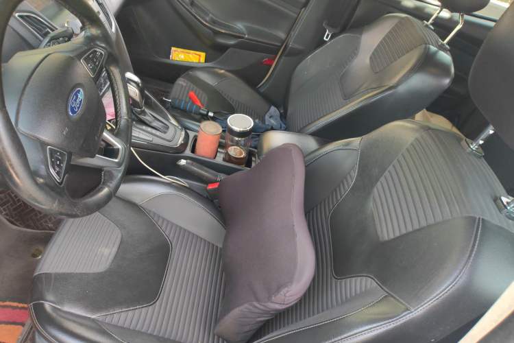Used Ford Focus 2018 Hatchback Classic EcoBoost 180 Automatic Elite Model Left Front Seat