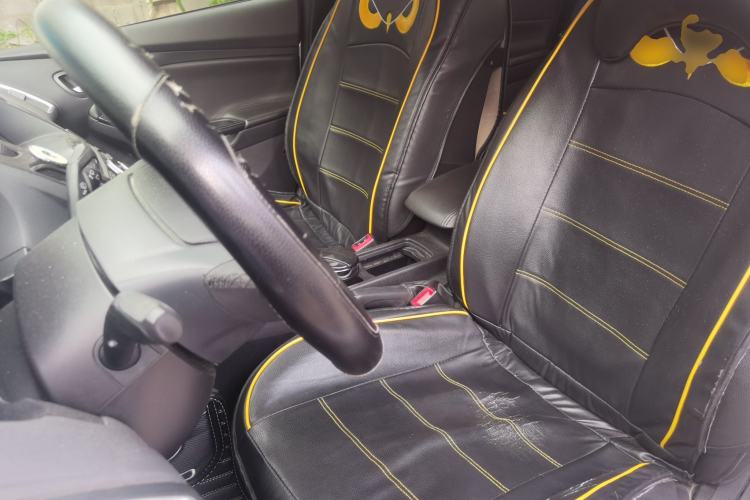 Used Ford Focus 2018 Sedan Classic 1.6L Automatic Trendy SmartDrive Edition Left Front Seat