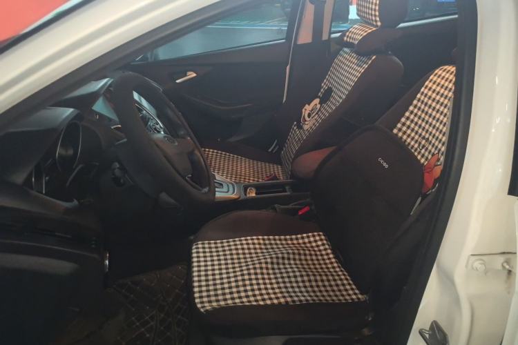 Used Ford Focus 2018 Hatchback Classic 1.6L Automatic Comfort Plus SmartDrive Edition Left Front Seat
