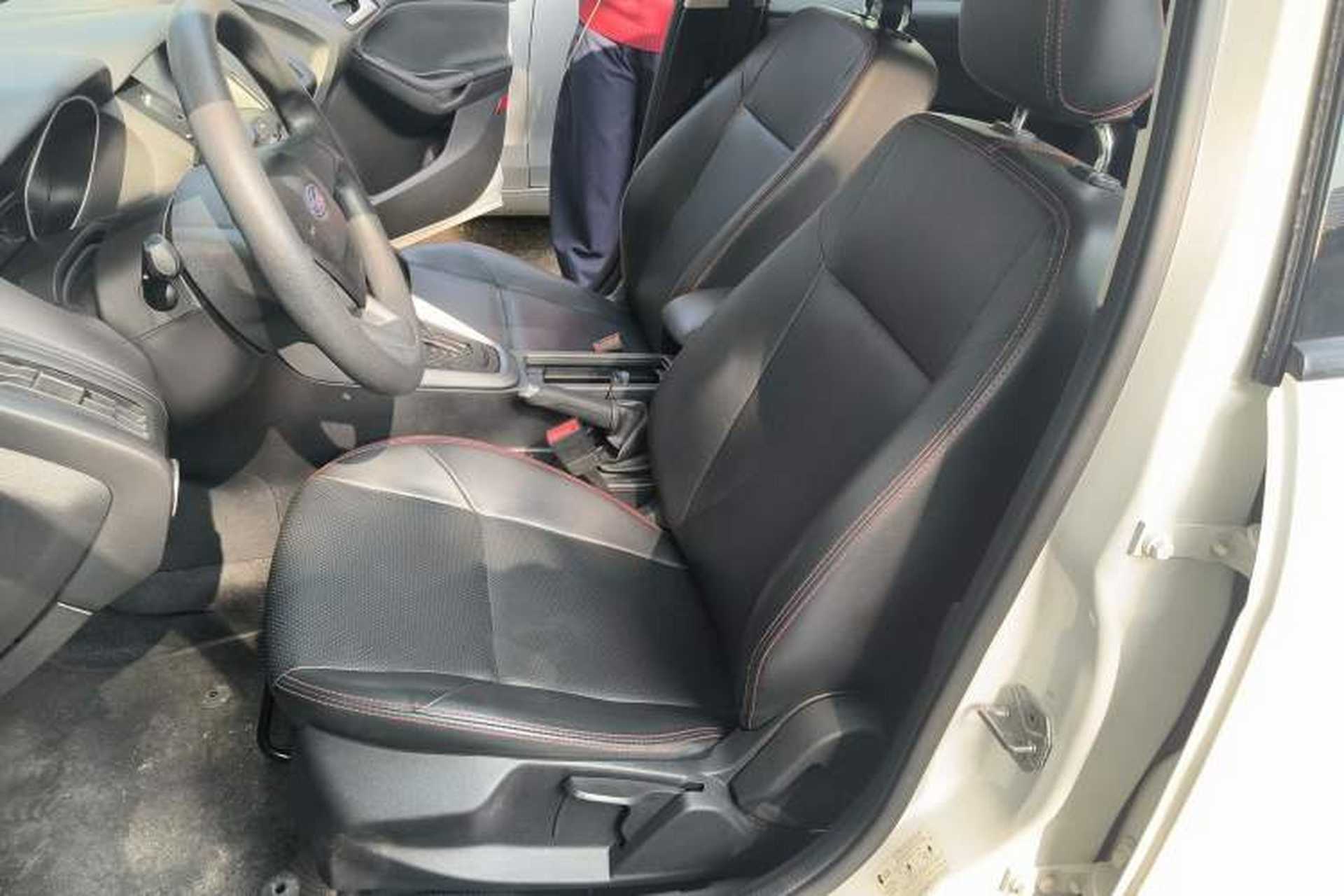 Used Ford Focus 2018 Hatchback Classic 1.6L Automatic Comfort Plus SmartDrive Edition Left Front Seat