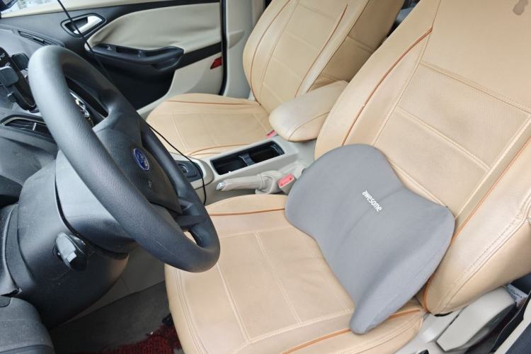 Used Ford Focus 2018 Sedan Classic 1.6L Automatic Comfort Plus Smart Drive Version Left Front Seat