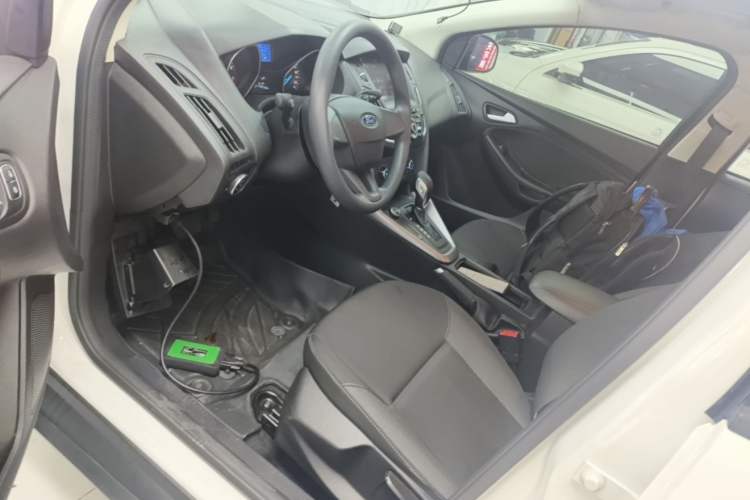 Used Ford Focus 2018 Hatchback Classic 1.6L Automatic Comfort Plus SmartDrive Edition Left Front Seat