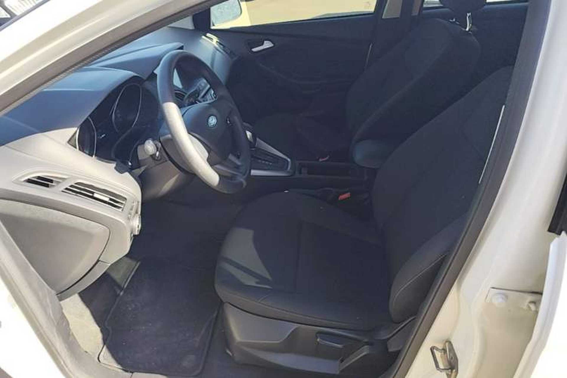 Used Ford Focus 2018 Hatchback Classic 1.6L Automatic Comfort Plus SmartDrive Edition Left Front Seat