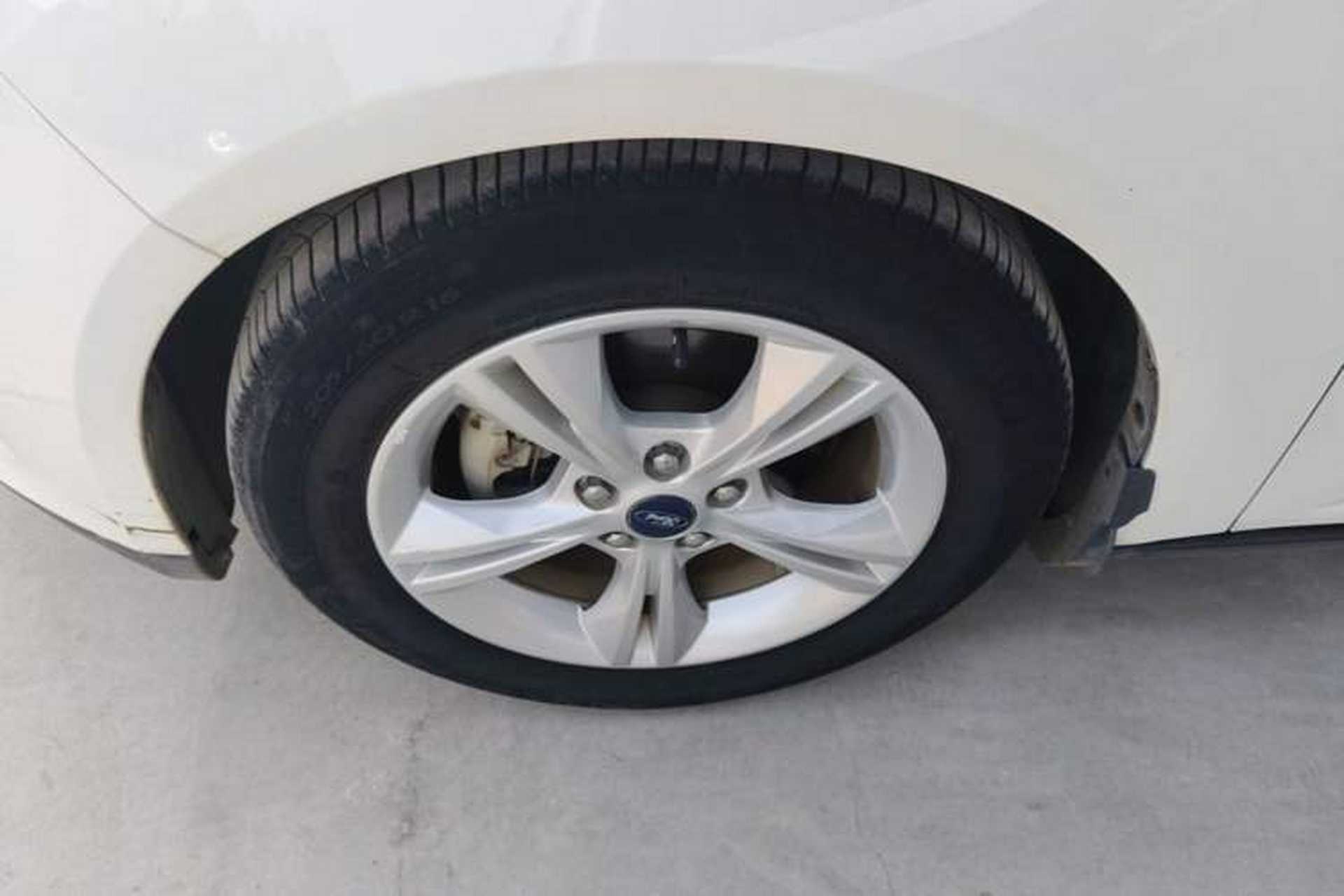 Used Ford Focus 2018 Hatchback Classic 1.6L Automatic Comfort Plus SmartDrive Edition Left Front Wheel Hub