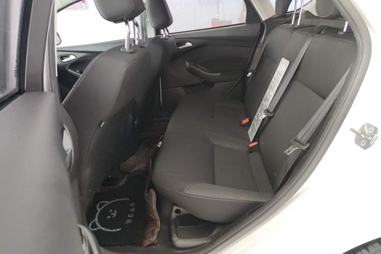 Used Ford Focus 2018 Hatchback Classic 1.6L Automatic Comfort Plus SmartDrive Edition Left Rear Seat