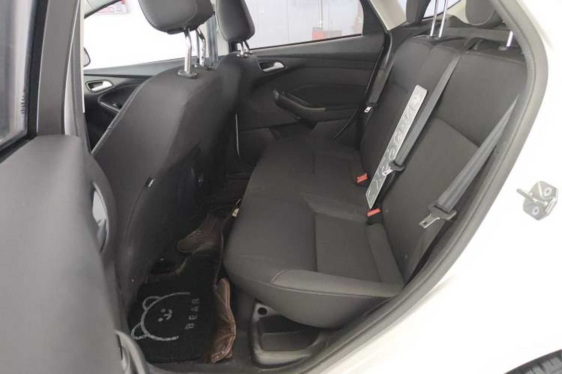 Used Ford Focus 2018 Hatchback Classic 1.6L Automatic Comfort Plus SmartDrive Edition Left Rear Seat