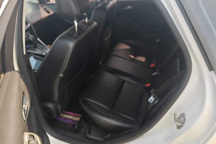 Used Ford Focus 2018 Hatchback Classic 1.6L Automatic Comfort Plus SmartDrive Edition Left Rear Seat