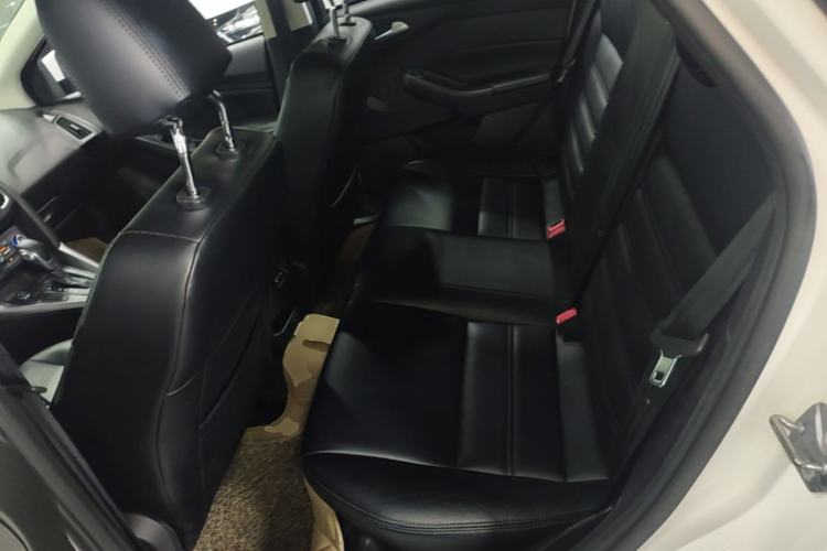 Used Ford Focus 2018 Hatchback Classic 1.6L Automatic Comfort Plus SmartDrive Edition Left Rear Seat