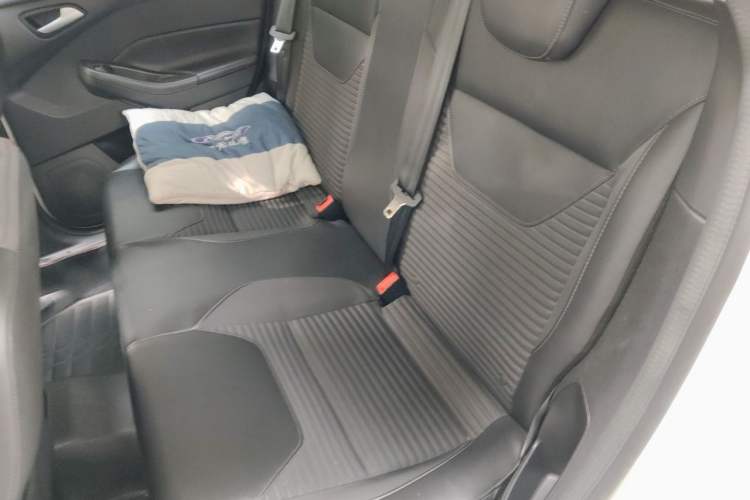 Used Ford Focus 2018 Hatchback Classic EcoBoost 180 Automatic Elite Model Left Rear Seat