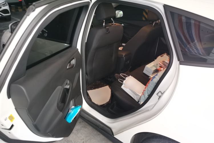 Used Ford Focus 2018 Hatchback Classic 1.6L Automatic Comfort Plus SmartDrive Edition Left Rear Seat