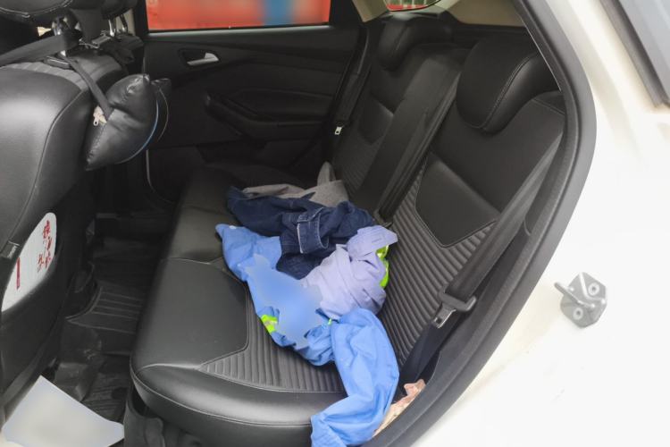 Used Ford Focus 2018 Hatchback Classic 1.6L Automatic Trendy SmartDrive Edition Left Rear Seat