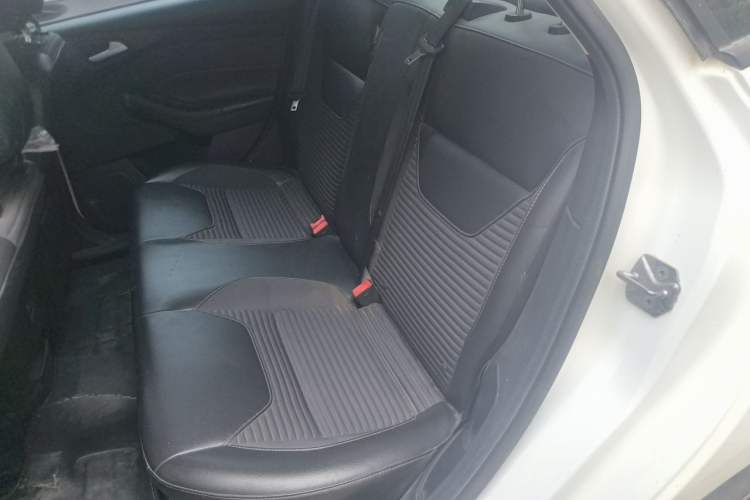 Used Ford Focus 2018 Sedan Classic 1.6L Automatic Trendy SmartDrive Edition Left Rear Seat