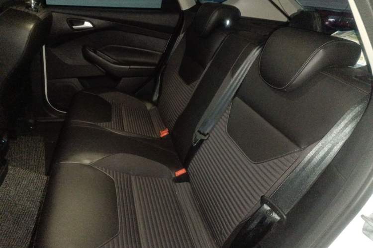 Used Ford Focus 2018 Two-Door Classic EcoBoost 125 Automatic Supercharged Style SmartDrive Edition Left Rear Seat
