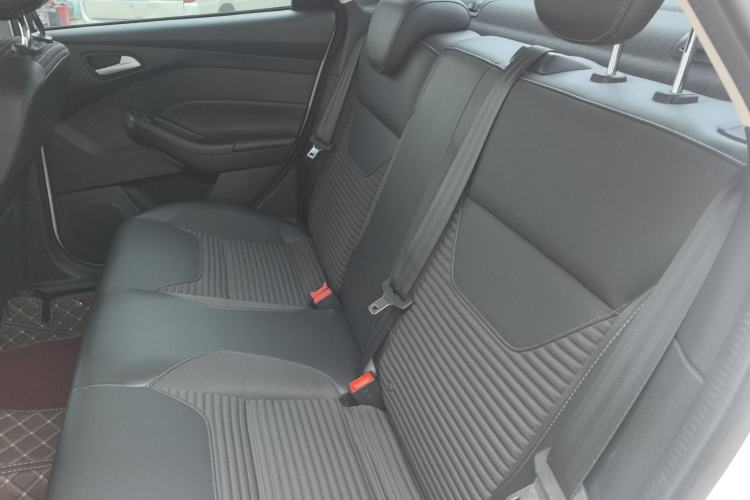 Used Ford Focus 2018 Sedan Classic 1.6L Automatic Trendy SmartDrive Edition Left Rear Seat