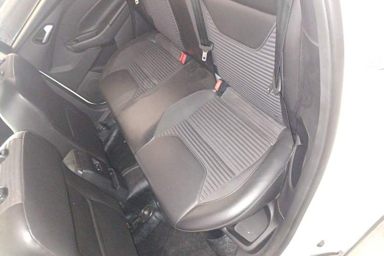Used Ford Focus 2018 Hatchback Classic 1.6L Automatic Trendy SmartDrive Edition Left Rear Seat