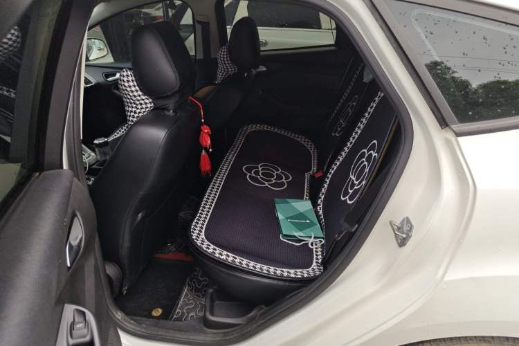 Used Ford Focus 2018 Hatchback Classic 1.6L Automatic Comfort Plus SmartDrive Edition Left Rear Seat