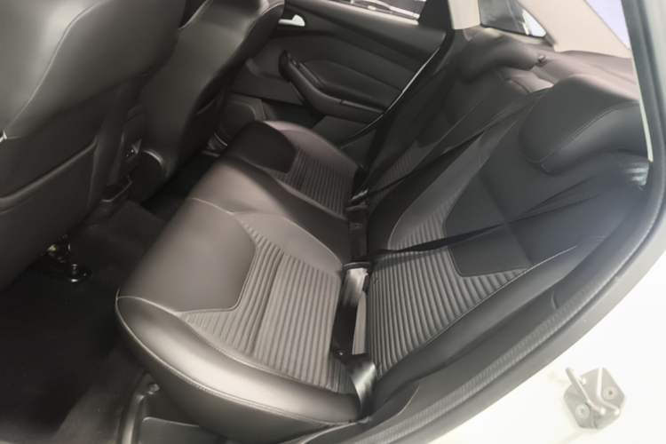 Used Ford Focus 2018 Sedan Classic 1.6L Automatic Trendy SmartDrive Edition Left Rear Seat