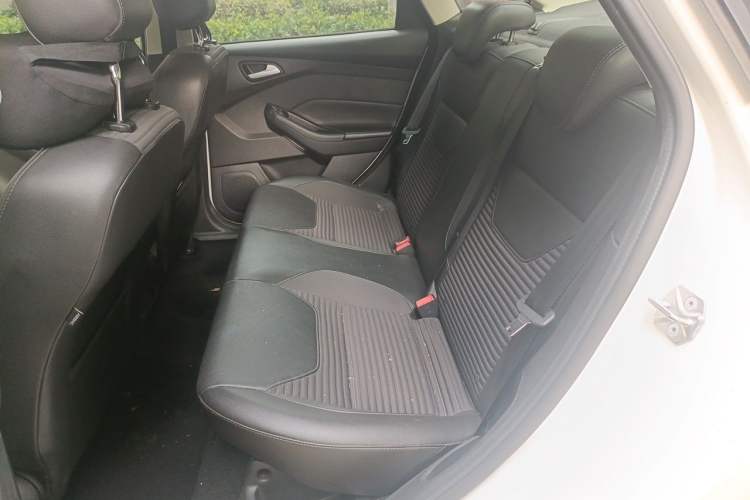 Used Ford Focus 2018 Sedan Classic 1.6L Automatic Trendy SmartDrive Edition Left Rear Seat