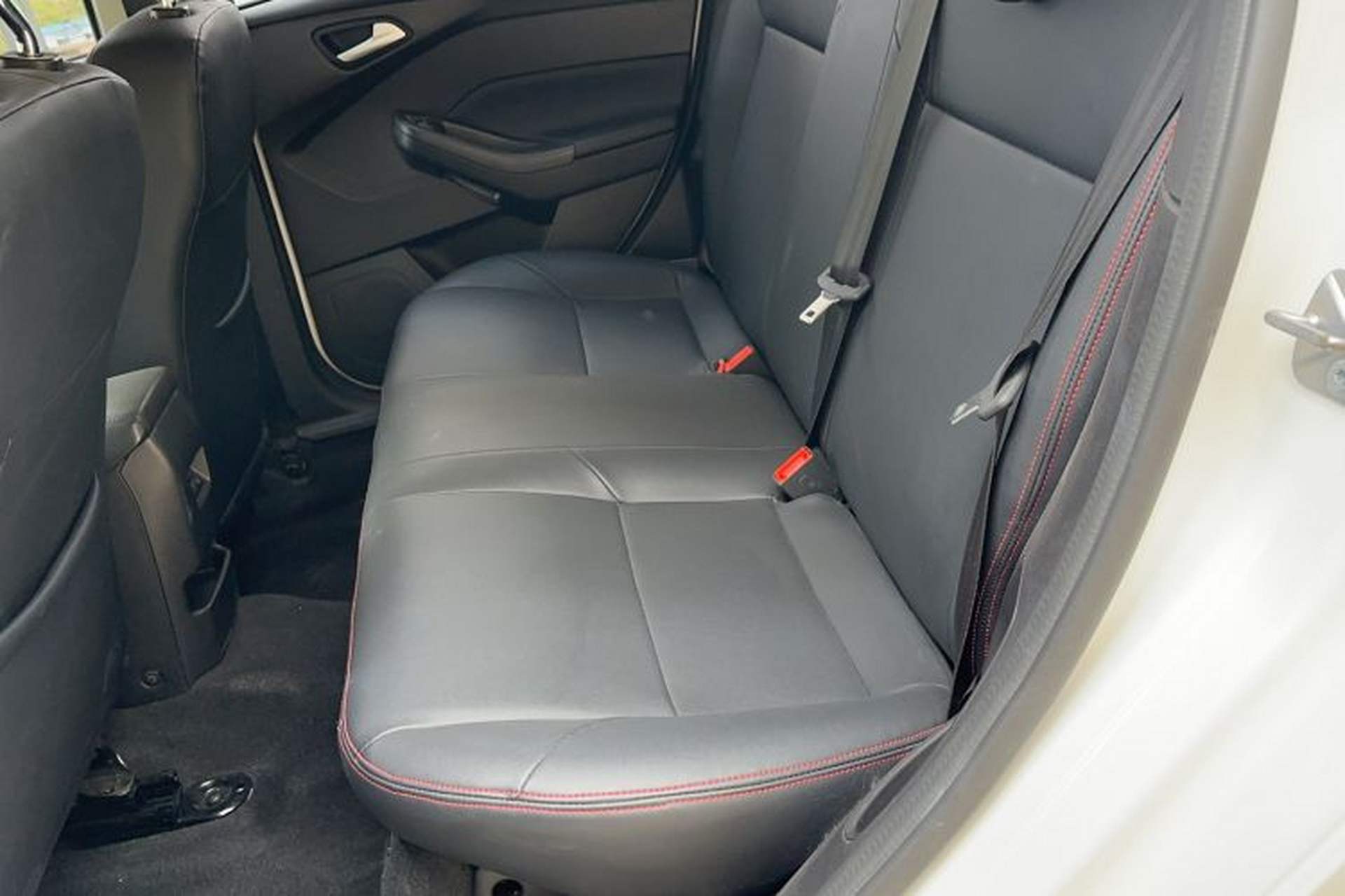 Used Ford Focus 2018 Hatchback Classic 1.6L Automatic Comfort Plus SmartDrive Edition Left Rear Seat