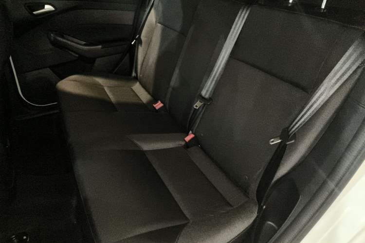 Used Ford Focus 2018 Hatchback Classic 1.6L Automatic Comfort Plus SmartDrive Edition Left Rear Seat