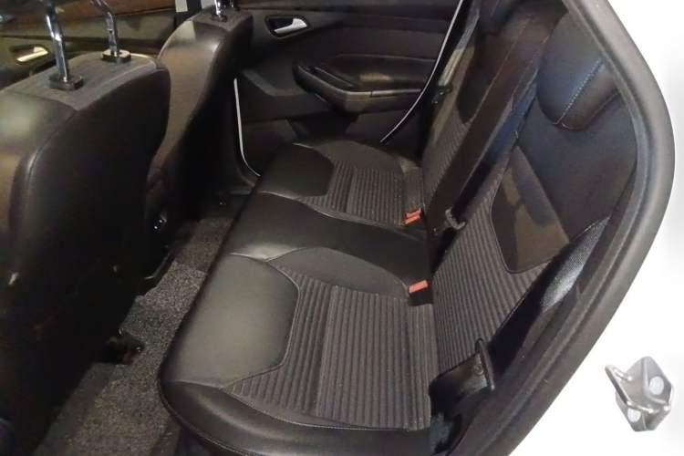 Used Ford Focus 2018 Two-Door Classic EcoBoost 125 Automatic Supercharged Style SmartDrive Edition Left Rear Seat